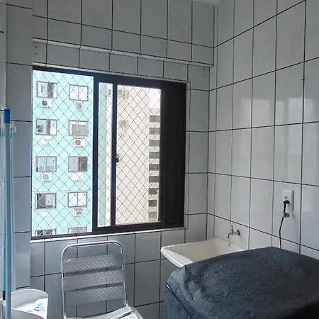 Aconchegante Apartamento No Centro Em Balneario Camboriu Sc Exterior photo
